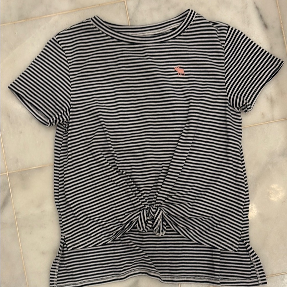 Abercrombie & Fitch Girl’s 9/10 stripe knot front top